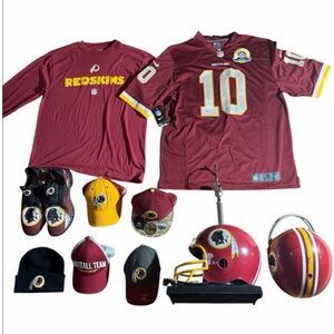 Washington Football Team Apparel and Accessories Set